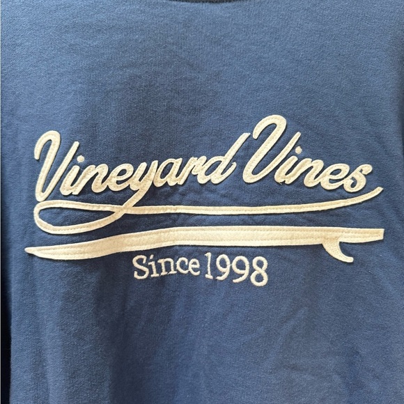 Vineyard Vines Men’s Crewneck Cotton Logo Sweatshirt Embroider Blue Size Medium - Picture 2 of 4